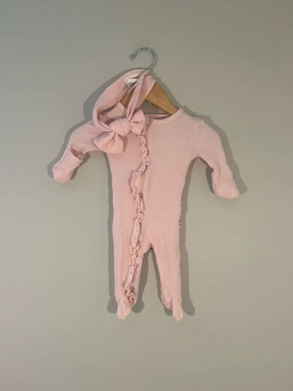 $41 ADD ON‎ Spearmintlove zip up footie bow Little Sleepies Baby Gap Caden Lane